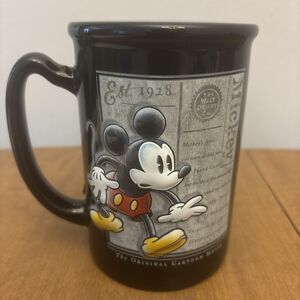 Disney Store The Original Cartoon Mouse 3D Mickey Mouse Black 16oz Coffee Mug
